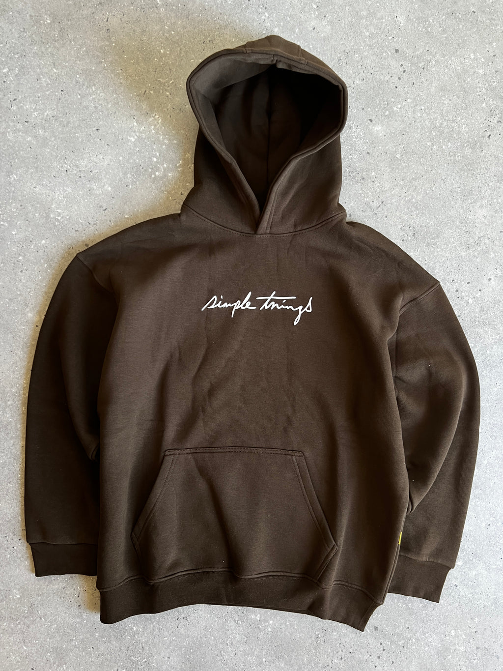 Sweat à capuche oversize – Simple Things (marron)