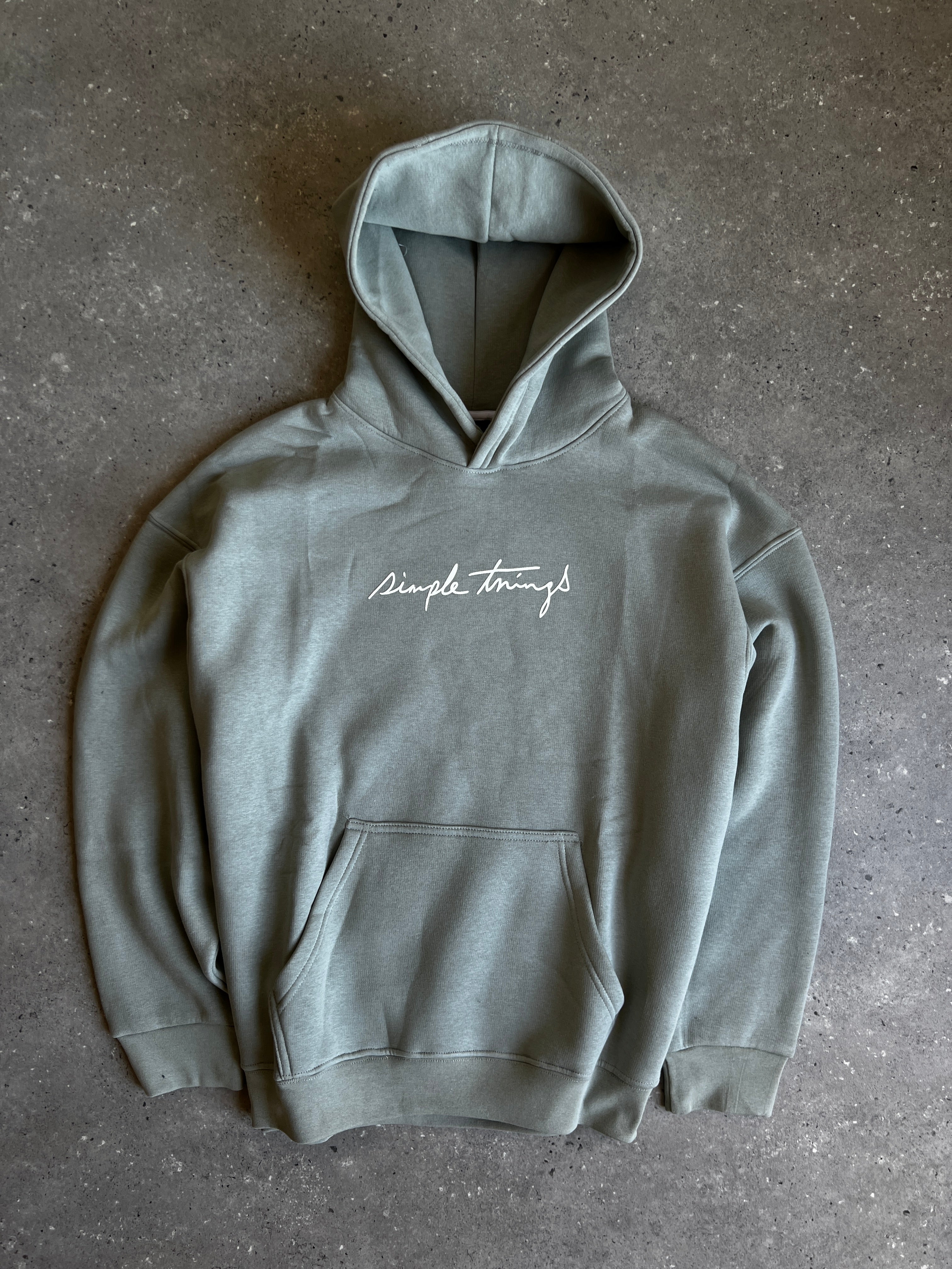 Sweat à capuche oversize – Simple Things (vert sauge)