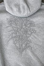 Sweat à capuche oversize – Broderie florale (Gris)