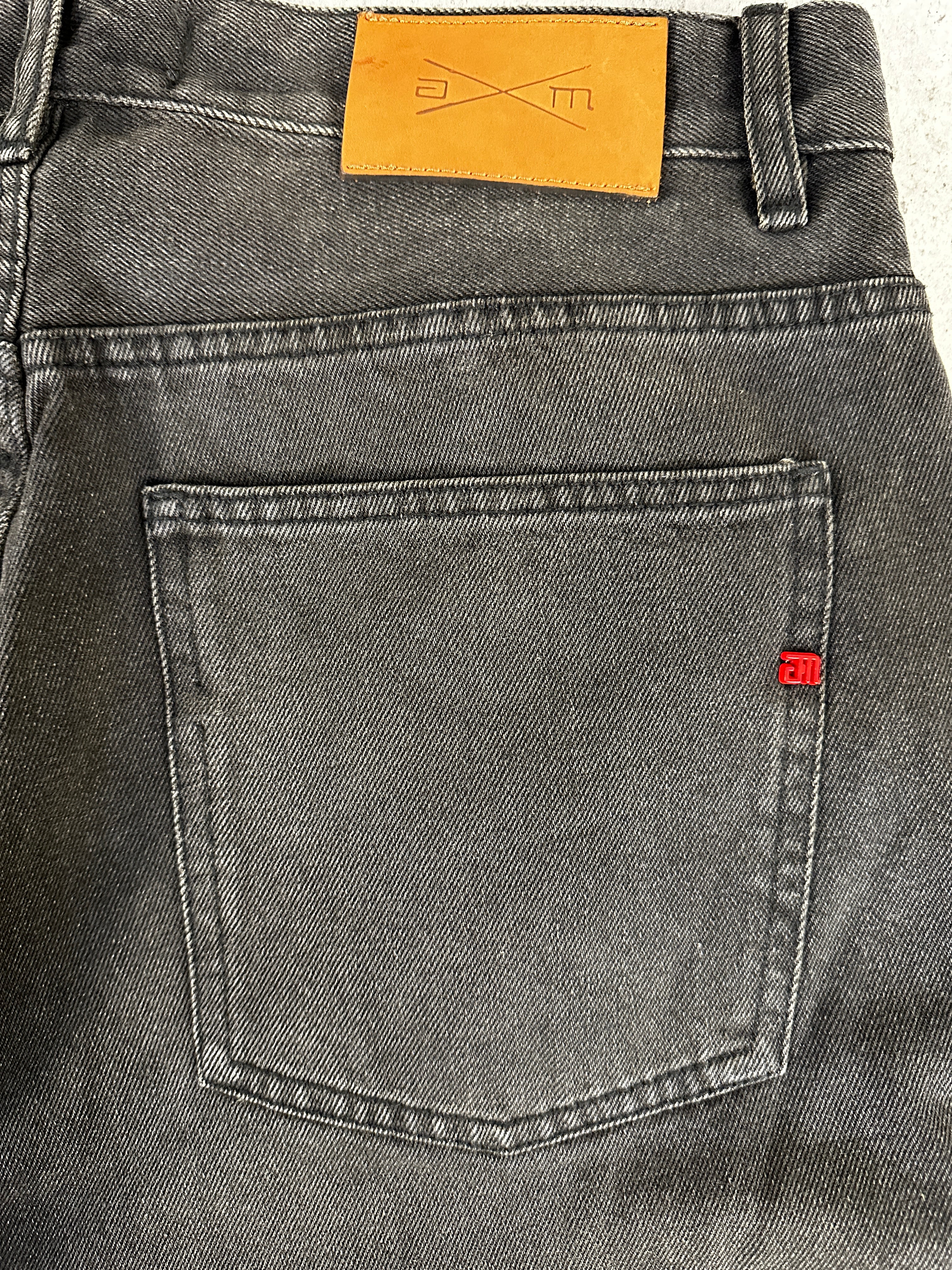 Men’s Straight Fit Denim Jeans (Black)